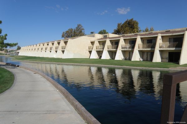 THE INN AT SILVER LAKES (Silver Lakes)